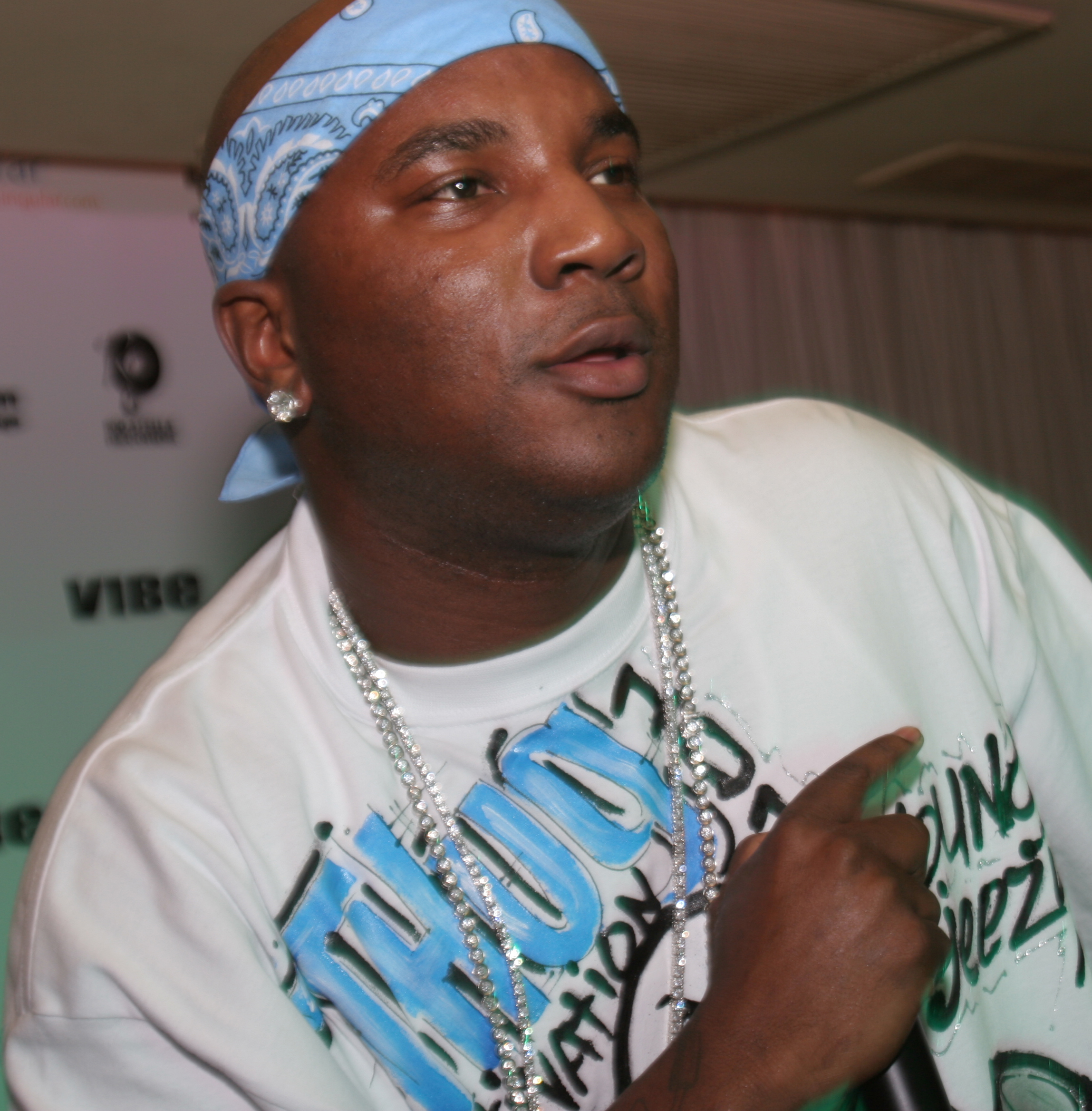 young jeezy out on bails after gun charges hiphop album debate com young jeezy out on bails after gun charges hiphop album debate com